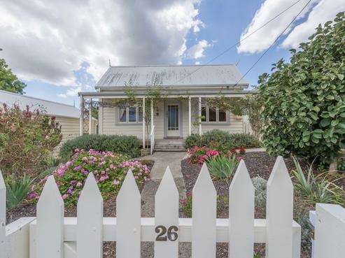 26 Rata Street, Helensville