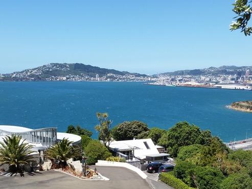 3 Sovereign Point, Kaiwharawhara