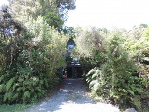 45 Lake View Terrace, Moana / Lake Brunner
