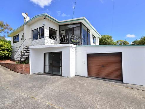 8 Brightside Road, Stanmore Bay