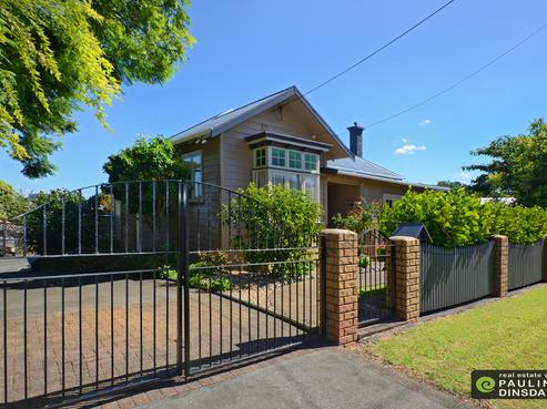 4 Parahaki Street, Regent