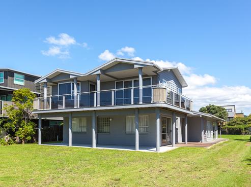 121 Pipi Road, Whangamata