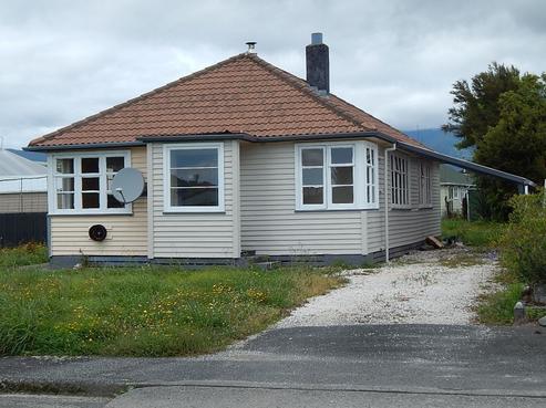 60 Fonblanque Street, Westport
