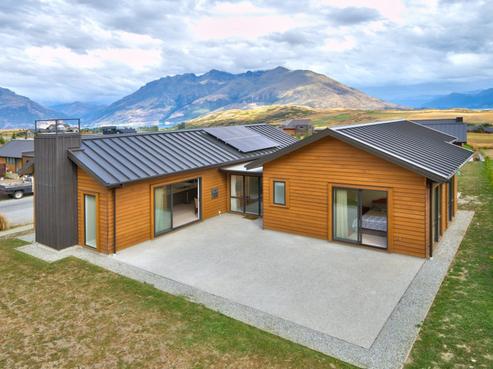 1 Hovingham Court, Jacks Point