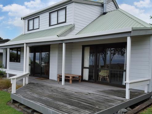 17 Ngati Parekawa Drive, Whareroa