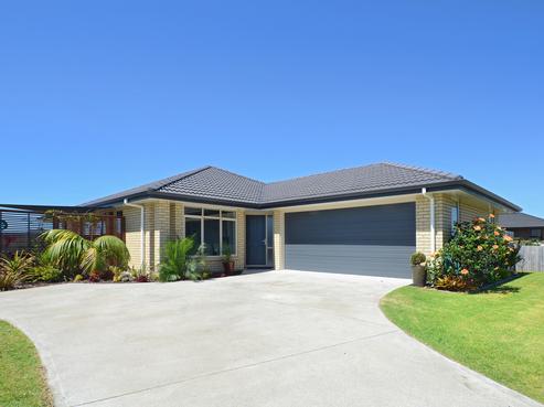 3 Wai Place, One Tree Point