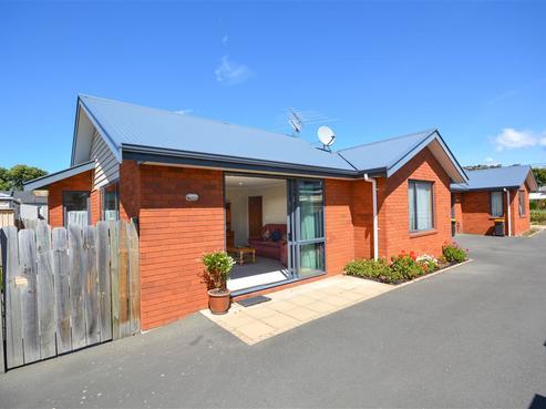 14B Law Street, Caversham