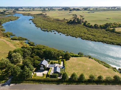 225 Whangapouri Road, Karaka