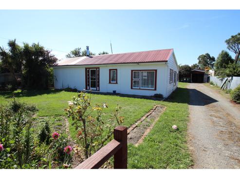 22 North Terrace, Darfield