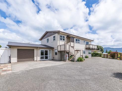 17 Arthur Street, Paraparaumu Beach