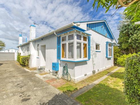 8 Waikare Avenue, Waiwhetu