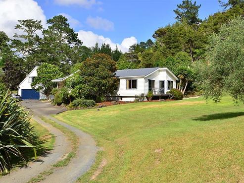 137 Young Access, Dairy Flat