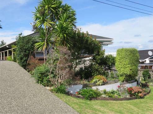 204 Hauraki Terrace, Thames