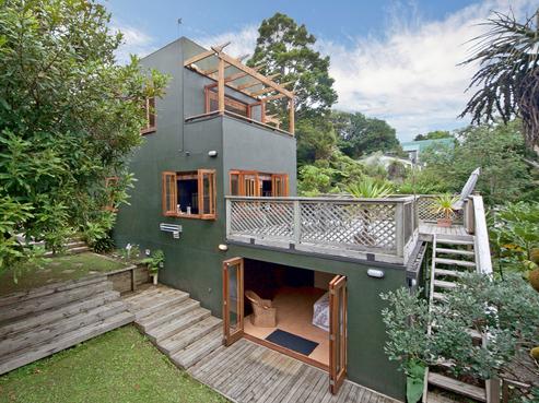 599 South Titirangi Road, Titirangi