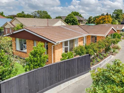 11 Chepstow Avenue, Fendalton