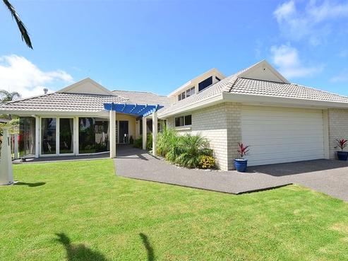 35 Settlers Grove, Orewa