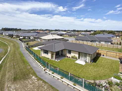 16A Retallick Way, Amberley