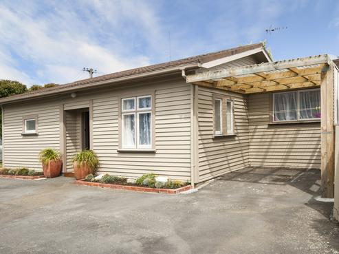 1/38 Leighton Avenue, Waiwhetu