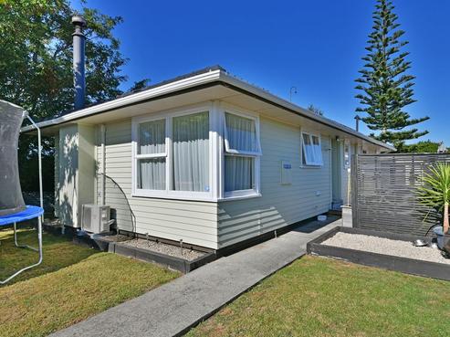 25 Edinburgh Avenue, Rosehill