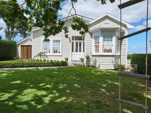 16 Rugby Road, Birkenhead