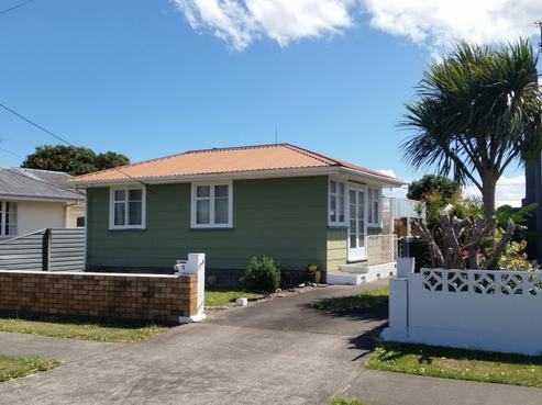 9 Milmoe Street, Hawera