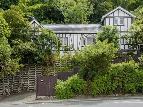 253 Grounsell Crescent, Belmont
