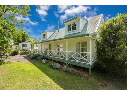 8 Mabbett Lane, Waimauku