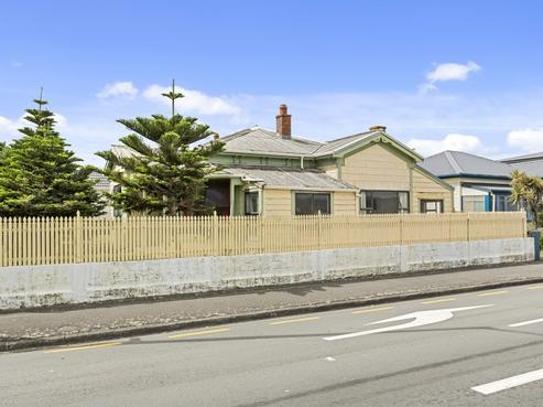 2A Tory Street, Petone