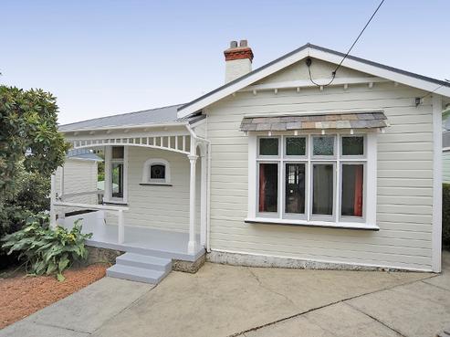 32 Hazel Avenue, Caversham