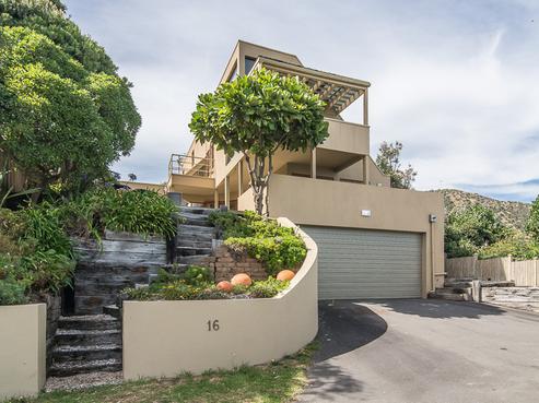 16 Ocean Road, Paekakariki