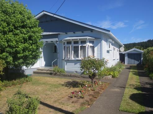 11 Ruataniwha Street, Waipawa