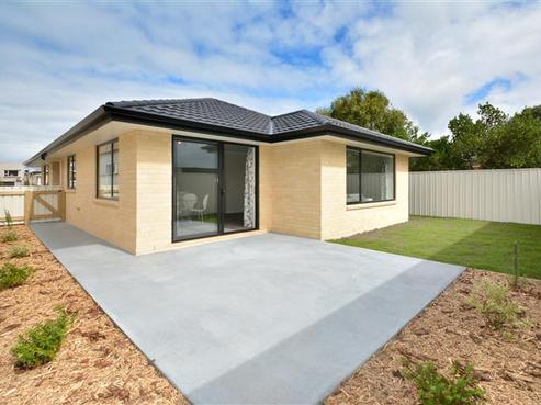 56 Council Street, Saint Kilda