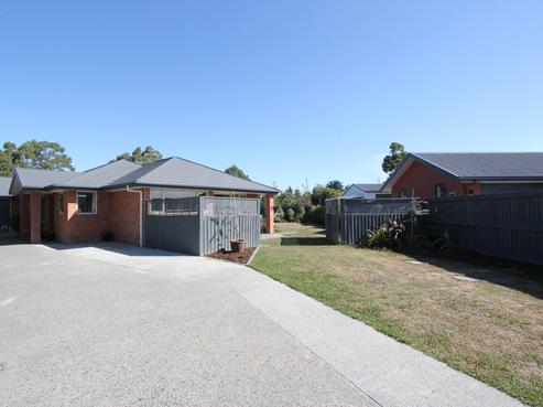 3E Perrin Place, Darfield