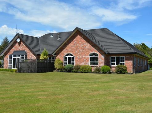 361 Mason Road, Tisbury