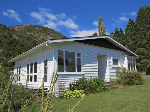 232 Takaka Valley Highway, Takaka