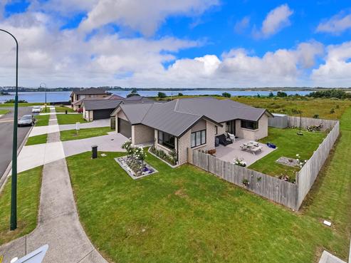 64 Sunningdale Street, Wattle Downs