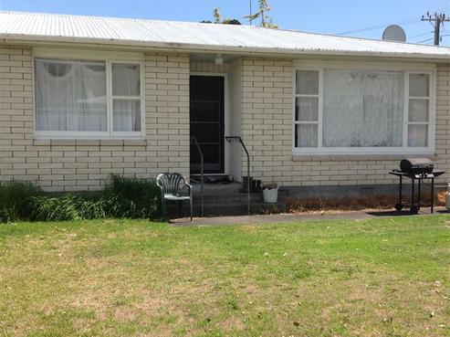 8/13 Alexander Road, Raumati Beach