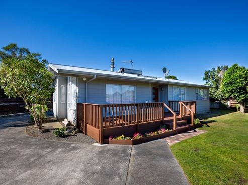 6 Meads Place, Bulls