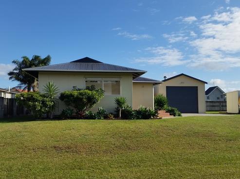 14 Hawk Hill Crescent, Cooks Beach