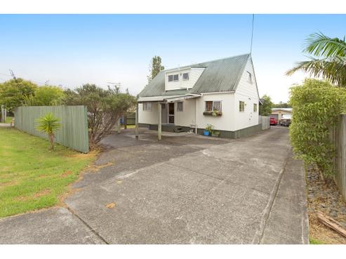 38 Holiday Road, Stanmore Bay