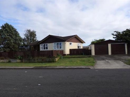 2 Marybeth Place, Rosehill