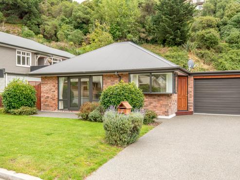 2/32 Aratoro Place, Mount Pleasant
