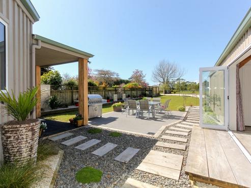 452 Mountain Road, Lepperton