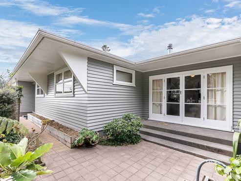 7 Te Miti Street, Paekakariki
