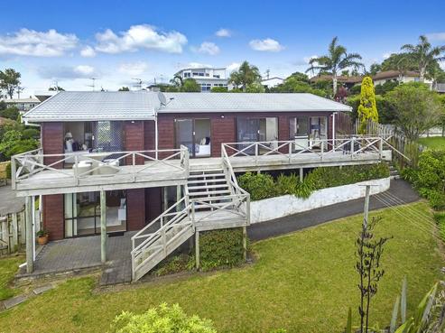 597A East Coast Road, Browns Bay
