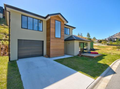 1/4 Redfern Terrace, Arthurs Point