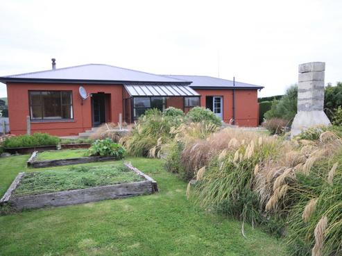 74 Clark Road, Bluff