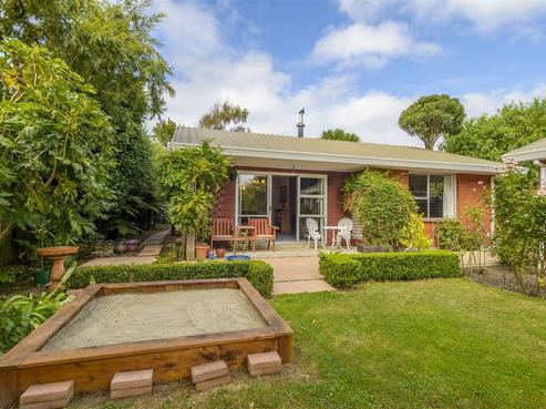 38 Sayers Crescent, Ilam