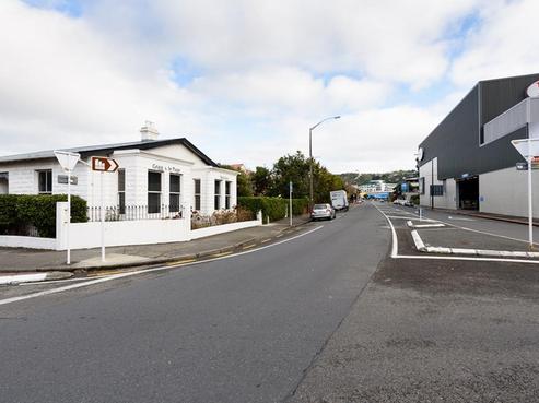 64 Knights Road, Central Hutt