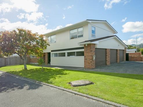 35 Brunswick Street, Central Hutt